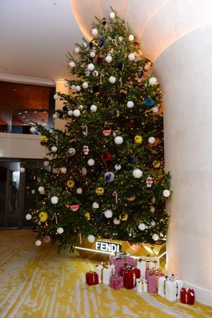 fendi christbaum mandarin oriental